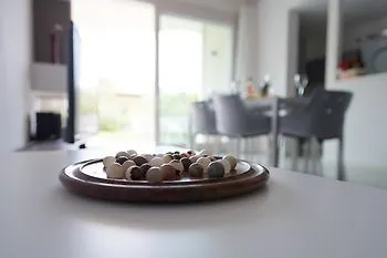 Halldis * Σιρμιόνε